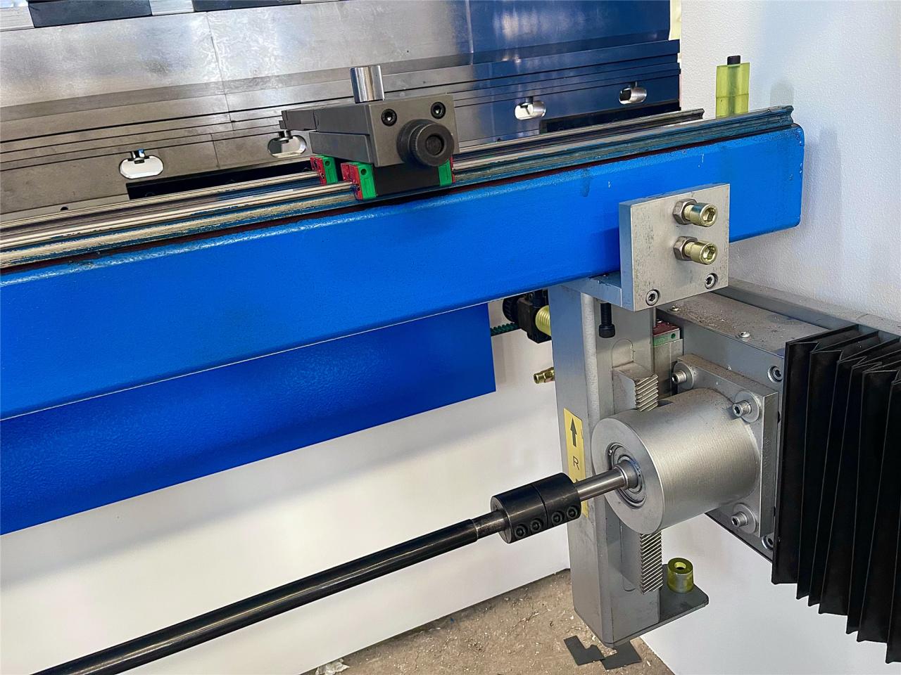 160t-4000 4-axis Cnc Hydraulic Bending Machine Press Brake 160t-4000 4-محور Cnc الهيدروليكية الانحناء آلة الصحافة الفرامل