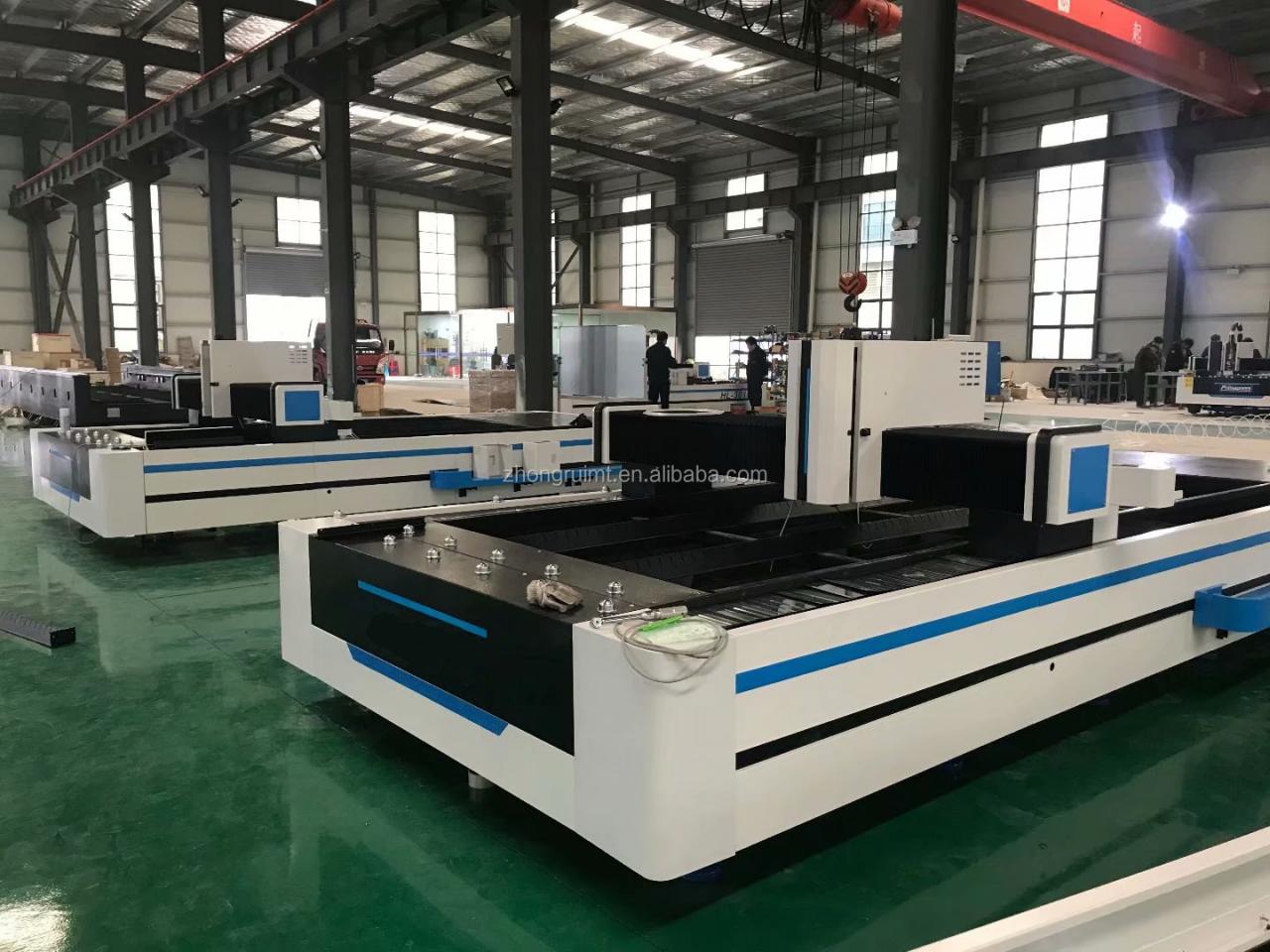 200t 300t Standard Industrial Press Brake Cnc Hydraulic Press Brake Machine 200t 300t standardne tööstuslik presspidur Cnc hüdrauliline presspidurimasin