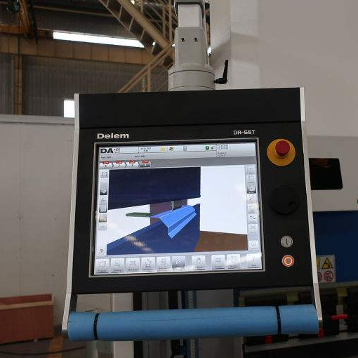 200t 300t Standard Industrial Press Brake Cnc Hydraulic Press Brake Machine 200t 300t standardne tööstuslik presspidur Cnc hüdrauliline presspidurimasin