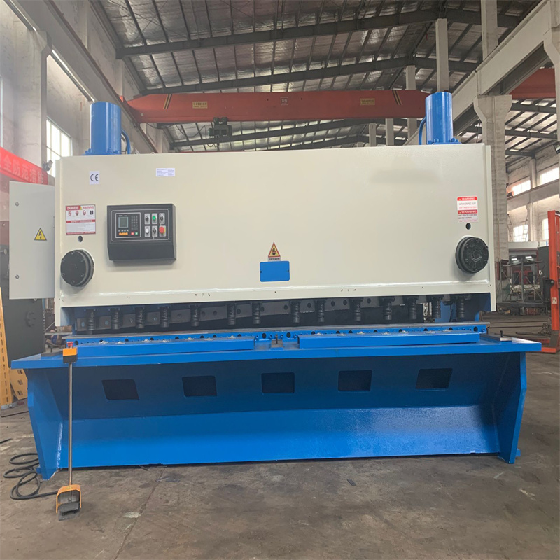 מכונת חיתוך פלדת אל חלד 6x3200 מ"מ, מכונת חיתוך יריעות ברזל אוטומטית