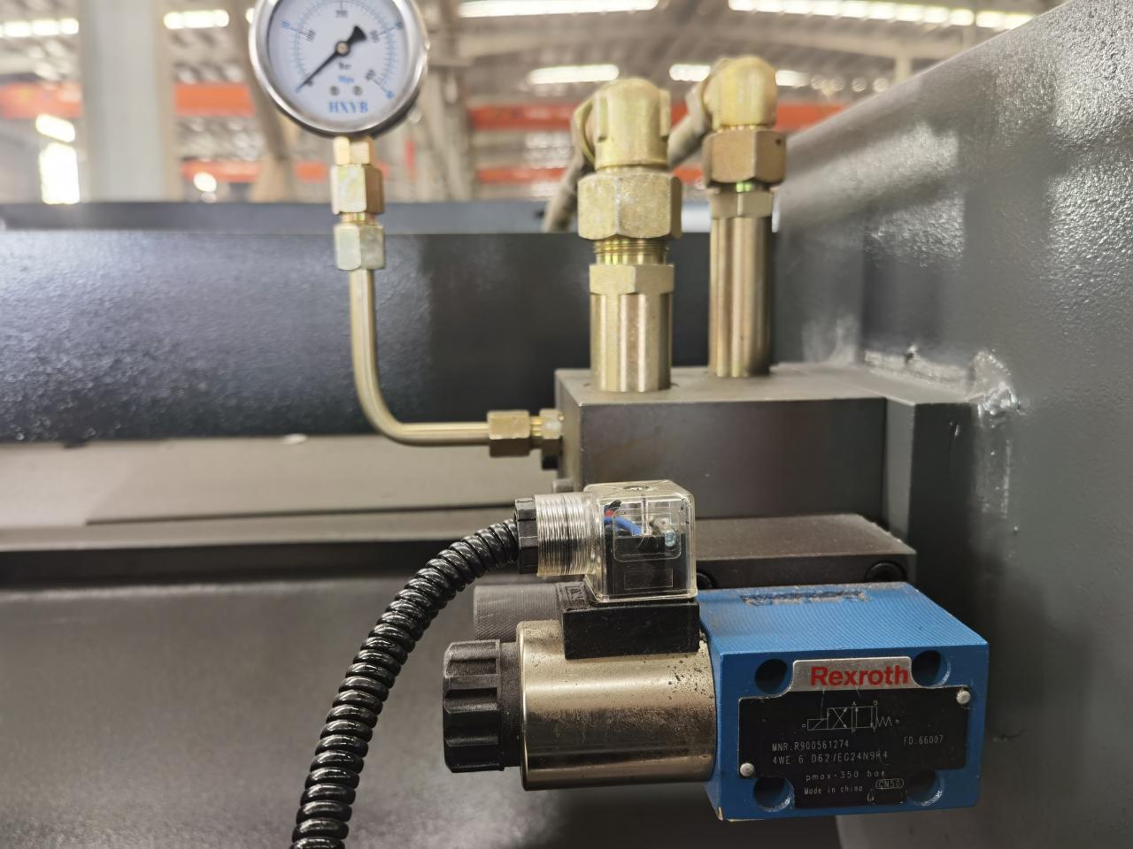 6x3200mm Stainless Steel Plate Cutting Machine, Automatic Iron Sheet Shearing Machine מכונת חיתוך פלדת אל חלד 6x3200 מ"מ, מכונת חיתוך יריעות ברזל אוטומטית