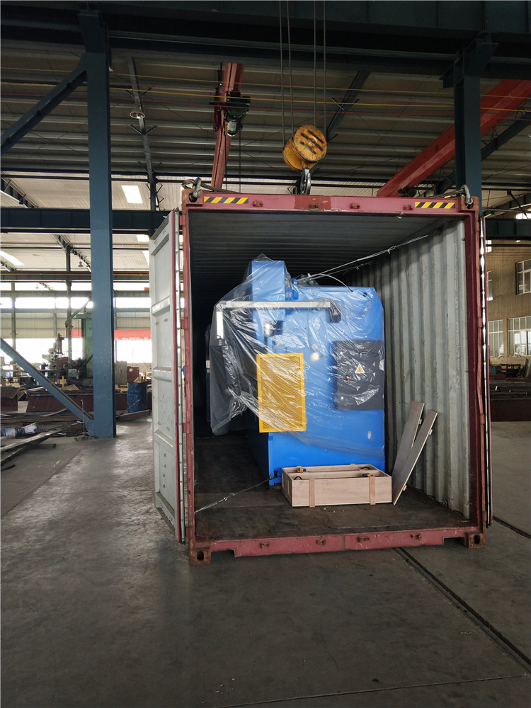 China Metal Hydraulic Press Brake Machine With Reasonable Price الصين آلة الفرامل الهيدروليكية الصحافة المعدنية بسعر معقول