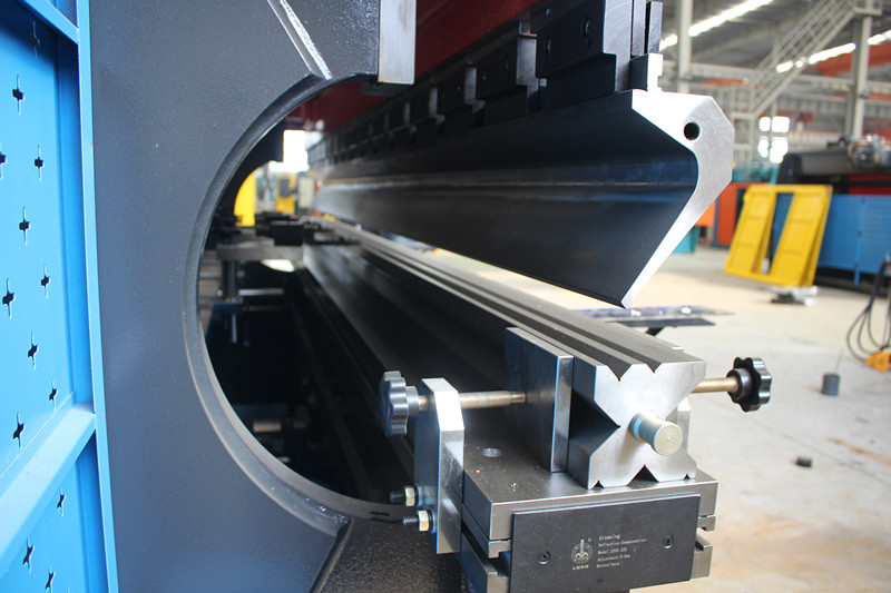 Cnc Hydraulic Press Brake Machine, Fully Automatic Carbon Steel Bending Machine دستگاه ترمز پرس هیدرولیک Cnc، دستگاه خم کن فولاد کربنی کاملاً اتوماتیک