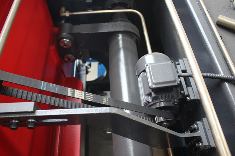 Cnc Hydraulic Press Brake Machine, Fully Automatic Carbon Steel Bending Machine دستگاه ترمز پرس هیدرولیک Cnc، دستگاه خم کن فولاد کربنی کاملاً اتوماتیک