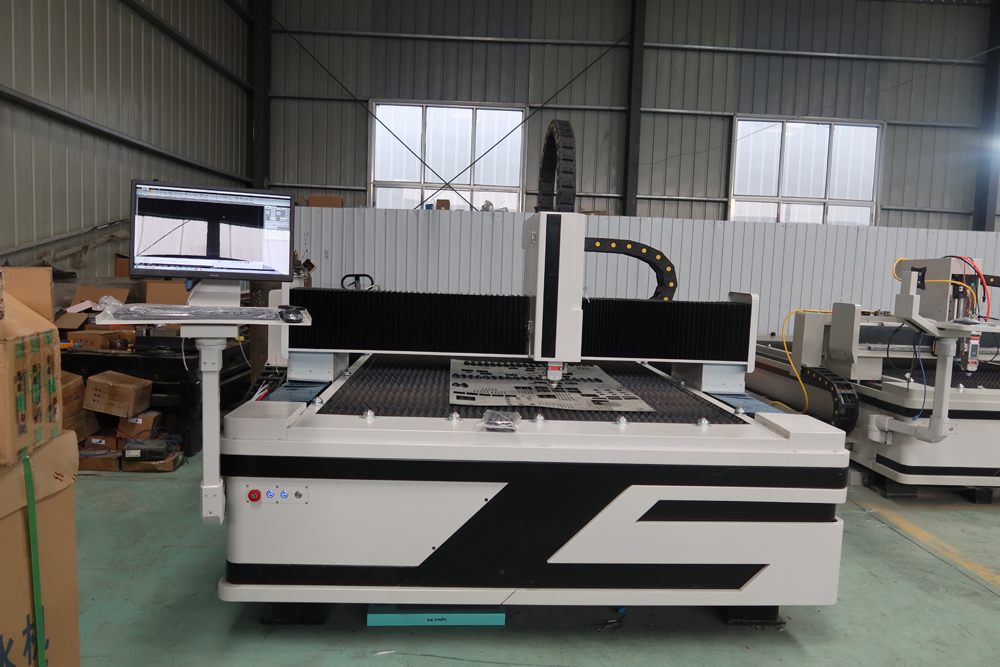 High Precision Fiber Laser Cutting Metal Stainless Steel Carbon 2000w Suure täpsusega kiudlaserlõikamine metalli roostevabast terasest süsinik 2000w
