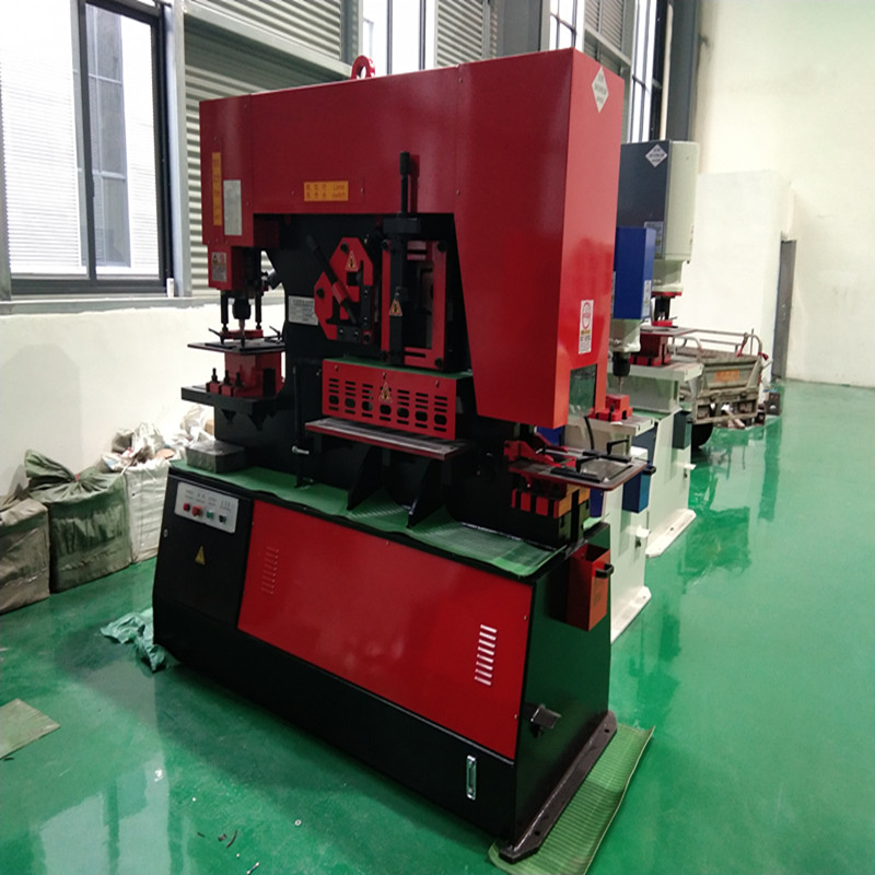 Q35y Series Hydraulic Ironworker Shearing And Punching Machine Q35y Series Hydraulic Ironworker Shearing And Punching Machine