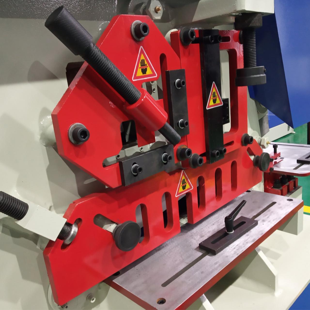 Q35y Series Hydraulic Ironworker Shearing And Punching Machine Q35y Series Hydraulic Ironworker Shearing And Punching Machine