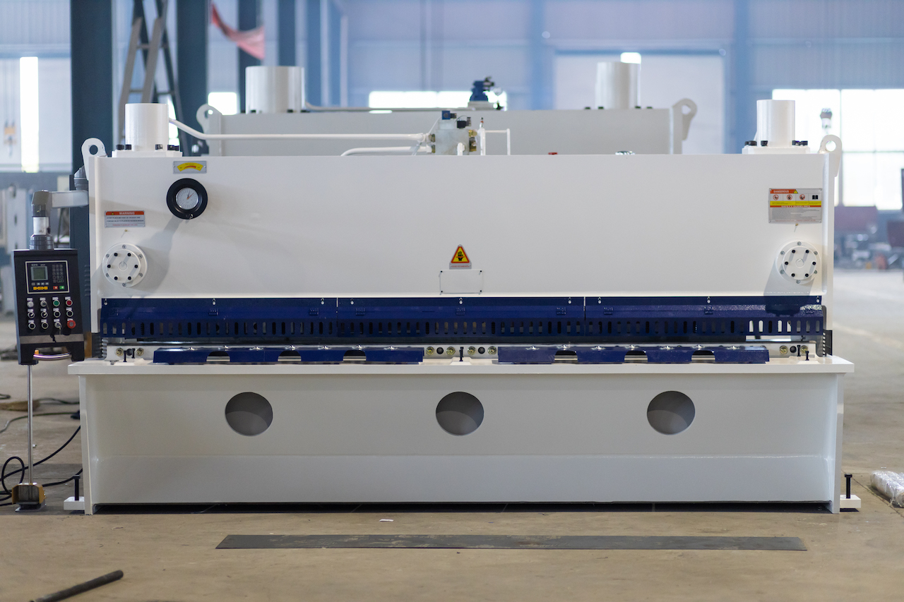 Qc11y 8x3200 Sheet Metal Shearing Machine Steel Plate Hydraulic Shearing Machine Qc11y 8x3200 машина для резки листового металла стальная пластина гидравлическая машина для резки
