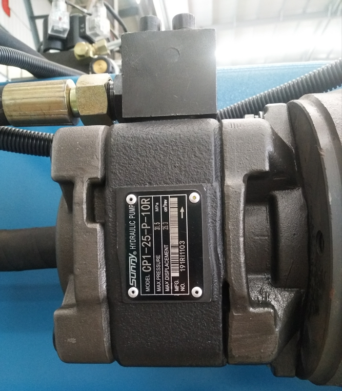 Wc67k Cnc Hydraulic Press Brake Bending Machine Press Brake Machine Wc67k數控液壓折彎機折彎機折彎機
