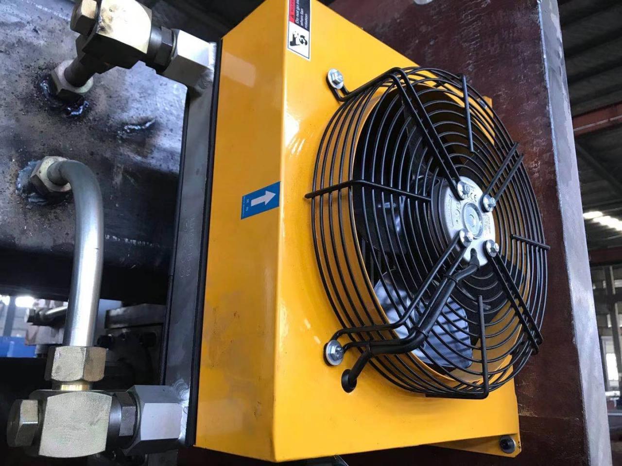 Wc67y-65/2500 Oem Hydraulic Press Brake Machine Steel Bending Machine Wc67y-65/2500 Oem Hydraulický lis na ohraňování oceli Ohýbačka oceli